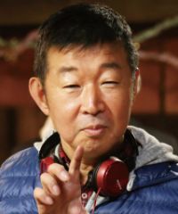 鄭 義信